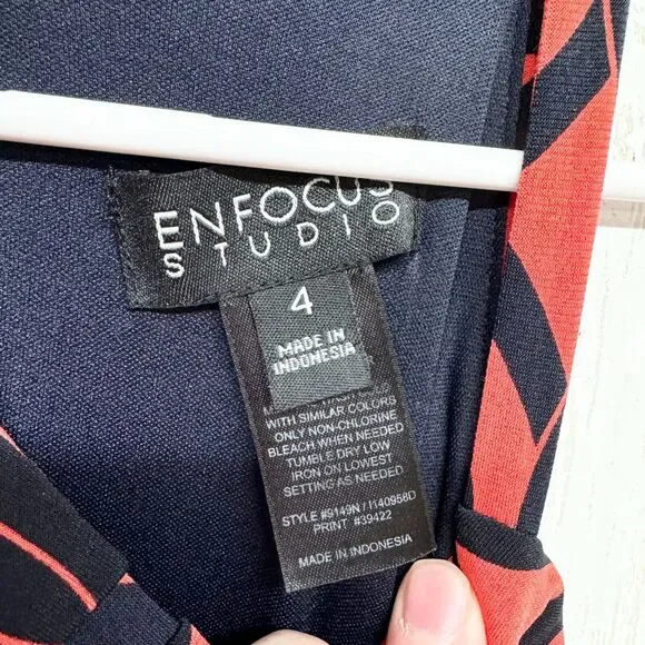 ENFOCED STUDIOS Dress Women Size 4 Maxi Red/ Black Halter Neck Sleeveless - Picture 2 of 4